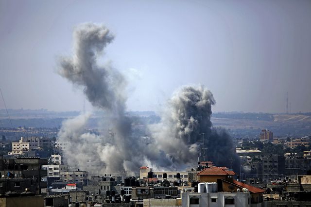 Γάζα: Νέοι βομβαρδισμοί και έκκληση Αμπάς για διαπραγματεύσεις