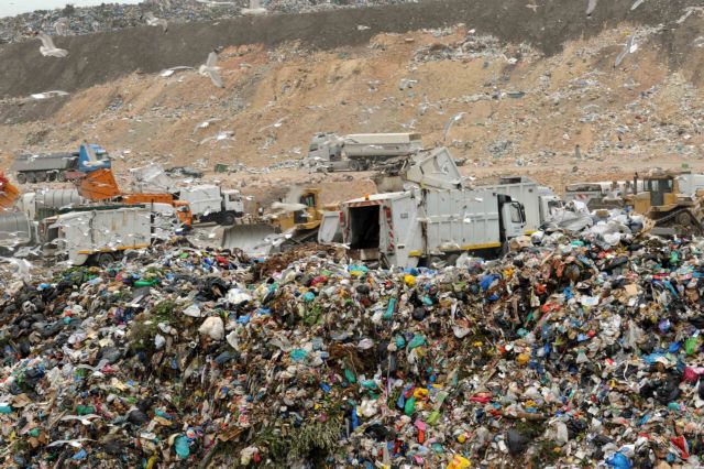 Ανοίγει ο δρόμος για τη διαχείριση απορριμμάτων στην Πελοπόννησο