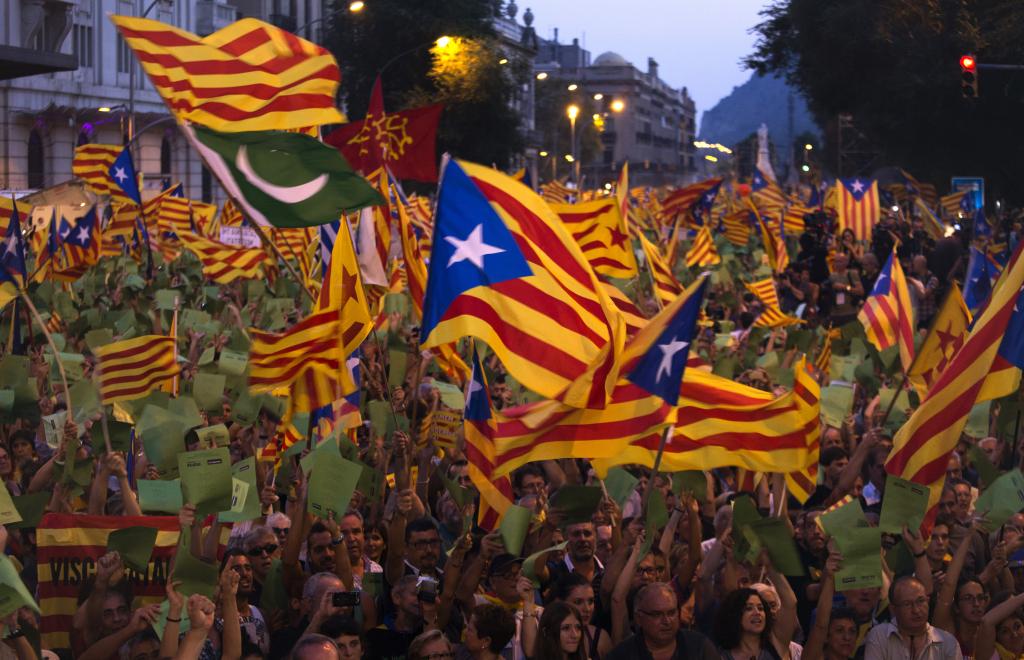 Παρανόμο κρίθηκε το δημοψήφισμα για την ανεξαρτητοποίηση της Καταλονίας