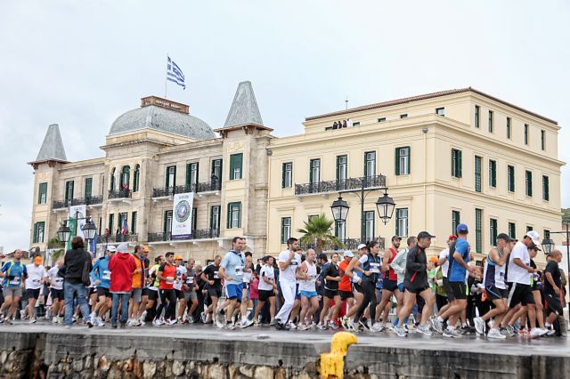 Διεθνής διάκριση για το Spetses mini Marathon