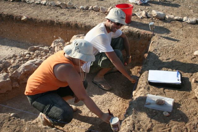 Διαμαρτυρία αρχαιολόγων για την «απώλεια θέσεων εργασίας» στον κλάδο τους