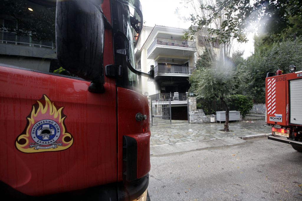 Πυρκαγιά σε διαμέρισμα στο Χαλάνδρι, απομακρύνθηκαν οι ένοικοι