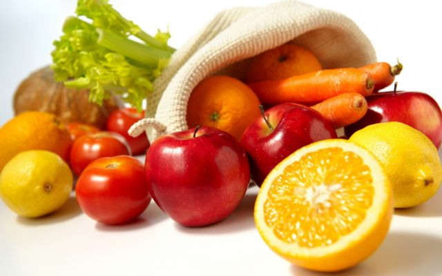 Ενάμιση φρούτο την ημέρα προστατεύει από έμφραγμα-εγκεφαλικό