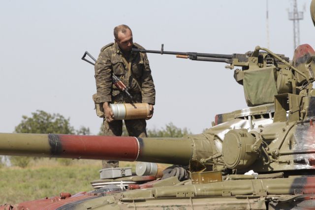 Υπεγράφη συμφωνία για κατάπαυση του πυρός στην Ουκρανία