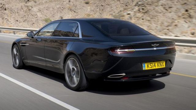Η νέα Aston Martin Lagonda κάνει τις τελευταίες πρόβες στη Μέση Ανατολή