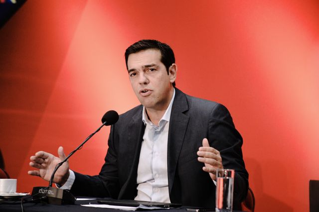 Τσίπρας στους FT: «Θέλω την Ελλάδα στο ευρώ – θα κάνουμε στοχευμένες μειώσεις φόρων»
