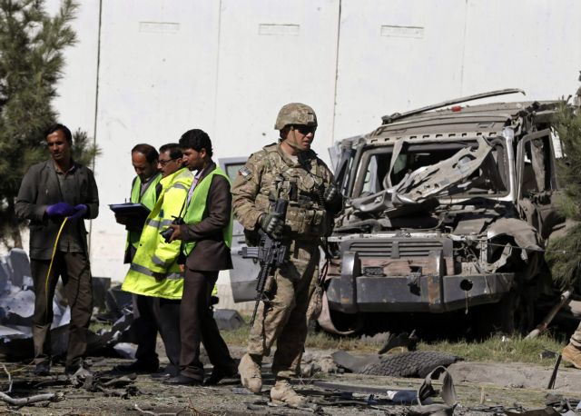 Αφγανιστάν: Τέσσερις ξένοι στρατιώτες νεκροί από τη βομβιστική επίθεση στην Καμπούλ