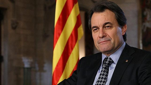 «Εμείς συνεχίζουμε παρά το «όχι» των Σκωτσέζων», λέει ο πρόεδρος της Καταλονίας