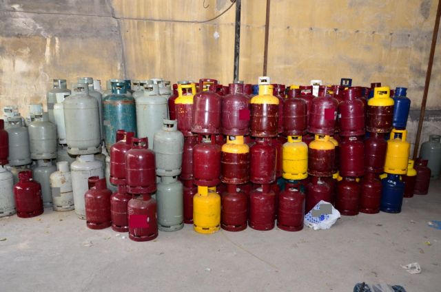 Εξι συλλήψεις για 778 παράνομες φιάλες υγραερίου στην Αθήνα