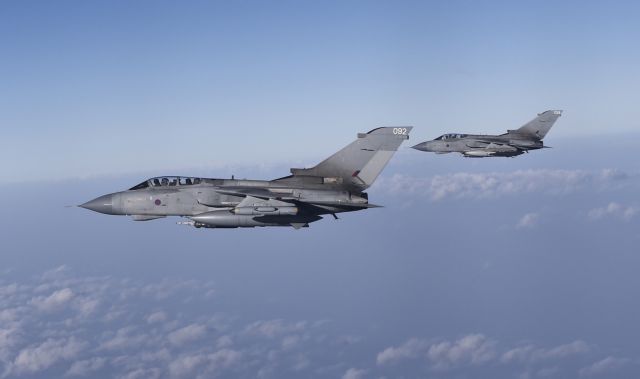 Αρχισαν οι αεροπορικές επιδρομές της Βρετανίας εναντίον των τζιχαντιστών στο Ιράκ