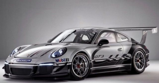 Porsche: Πώς συναρμολογείται η νέα αγωνιστική 911 GT3 Cup