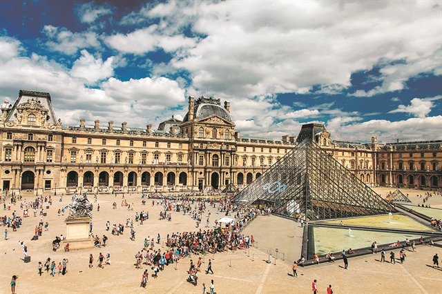 Ενα δεκαήμερο γεμάτο σημαντικά γεγονότα…