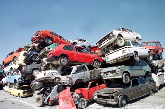 Παράταση του μέτρου της απόσυρσης αυτοκινήτων έως το τέλος του 2015