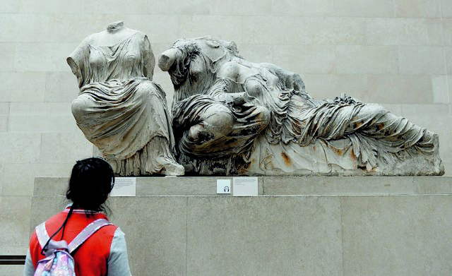 Γιατί το Βρετανικό Μουσείο αγνόησε την ελληνική έρευνα για τα χρώματα