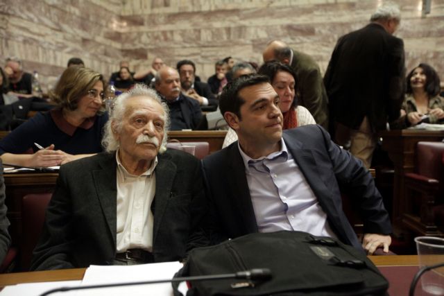 ΣΥΡΙΖΑ: Εκτός σχεδιασμού οι θέσεις Γλέζου για το μπόνους των 50 εδρών