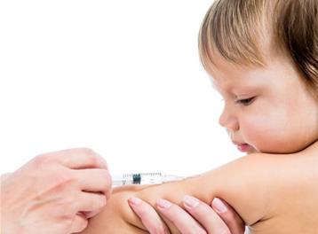 Στα αζήτητα οι παιδικοί εμβολιασμοί