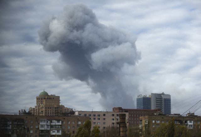 Ουκρανία: Ισχυρή έκρηξη στο Ντονέτσκ παρά την εκεχειρία