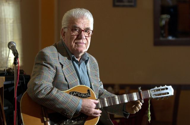 Είπαν αντίο στον Σπύρο Ζαγοραίο με χιλιάδες «Προσευχές»