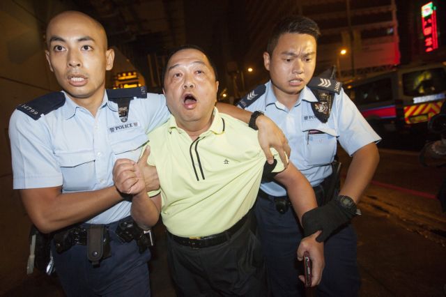 Οκτώ συλλήψεις διαδηλωτών στο Χονγκ Κονγκ