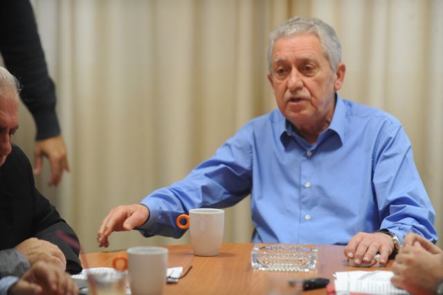 Κουβέλης: «Να συγκληθεί συμβούλιο πολιτικών αρχηγών του δημοκρατικού τόξου για το χρέος»