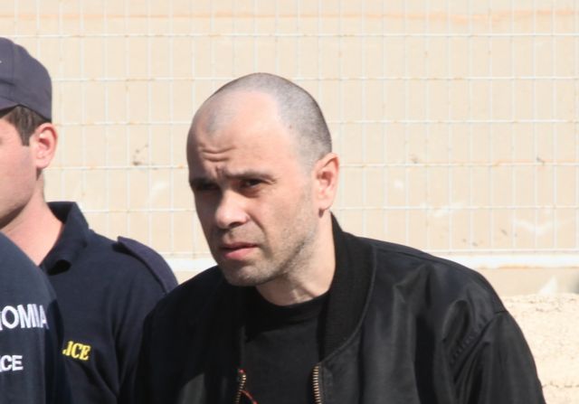 Μαζιώτης κατά Αδ. Γεωργιάδη γιατί του «έκοψε το τηλέφωνο της φυλακής» | tanea.gr