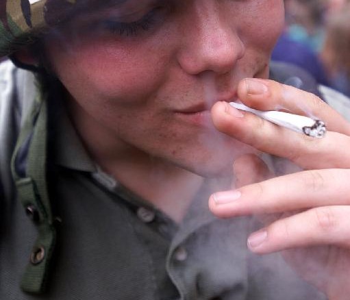 Το χασίς «προκαλεί εθισμό και προβλήματα ψυχικής υγείας»