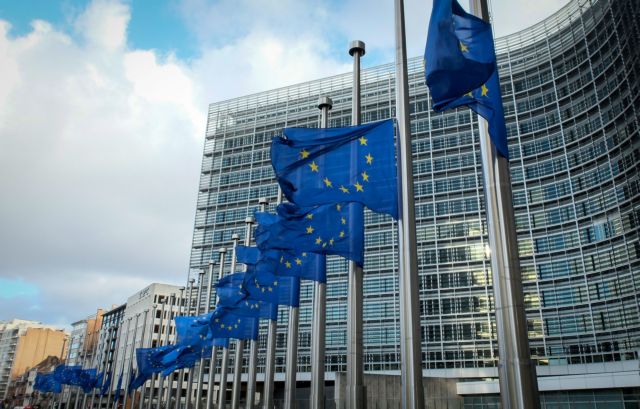 Η Κομισιόν πάει την Ελλάδα στο Ευρωπαϊκό Δικαστήριο για θέματα φορολογίας και περιβάλλοντος