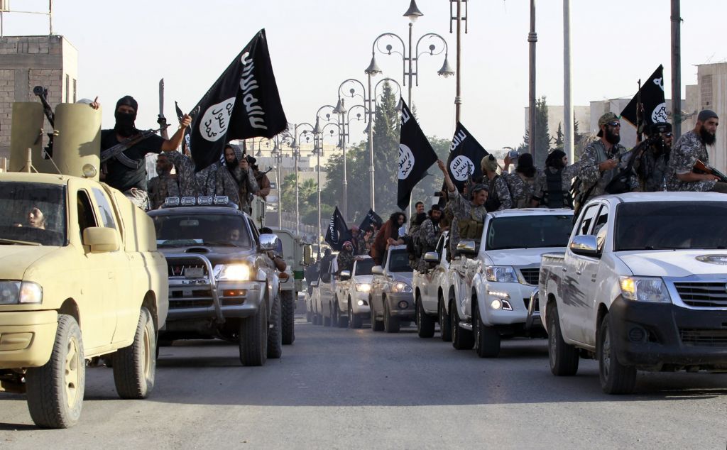 Το Ισλαμικό Κράτος «αποκεφάλισε και σταύρωσε» υψηλόβαθμο στέλεχός του για κλοπή