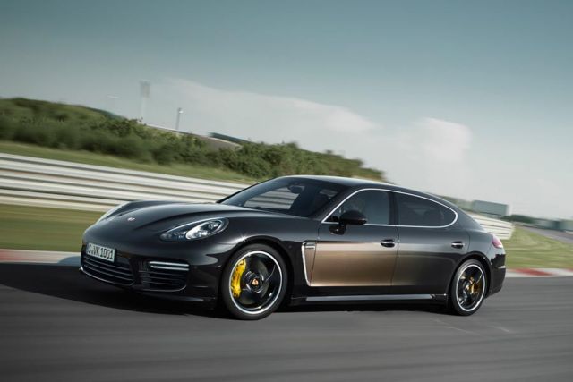 Porsche Panamera Exclusive: Η χλιδάτη έκδοση για λίγους και καλούς πελάτες