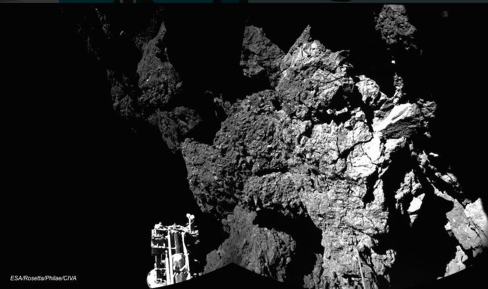 ESA: Ανησυχούν οι επιστήμονες επειδή το ρομπότ προσεδαφίστηκε σε απότομη πλαγιά του κομήτη