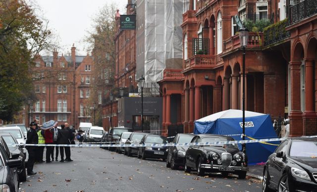 Δύο νεκροί και έξι τραυματίες στο Λονδίνο από πτώση μπαλκονιού