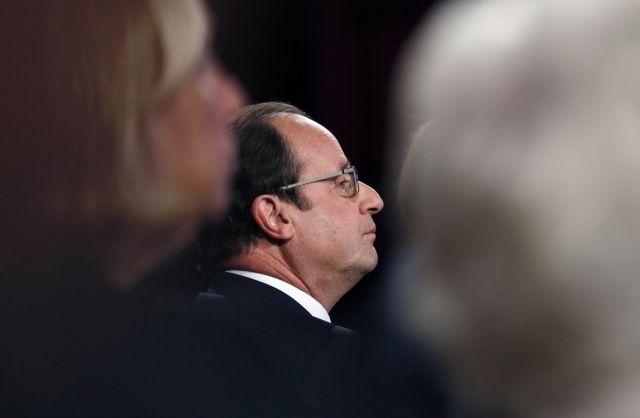 Γαλλία: Θέτουν θέμα ασφάλειας του Ολάντ μετά τις νέες φωτογραφίες με την Γκαγέ