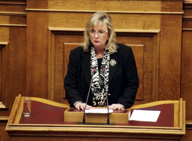 Καταθέτει στον εισαγγελέα η βουλευτής των ΑΝΕΛ Στ. Ξουλίδου | tanea.gr