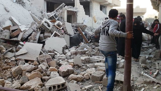 Η συριακή αεροπορία βομβάρδισε τη Ράκα, προπύργιο των τζιχαντιστών