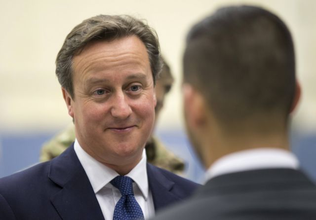 Ο Κάμερον θέλει να κλείσει τα σύνορα της Βρετανίας στους μετανάστες από την ΕΕ