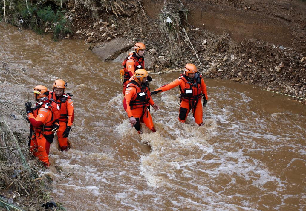 Τουλάχιστον τέσσερις άνθρωποι έχασαν την ζωή τους από πλημμύρες στη Γαλλία