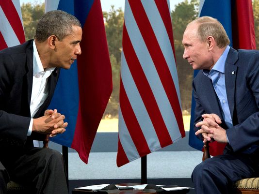 Πούτιν καλεί Ομπάμα για τα 70 χρόνια από τη λήξη του Β’ Παγκοσμίου Πολέμου