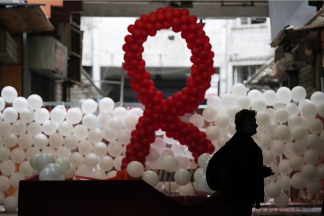 Εξασθενεί με το πέρασμα του χρόνου ο ιός HIV του AIDS