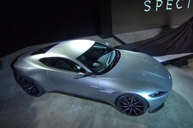 Μια Aston Martin DB10 είναι το αυτοκίνητο του Τζέιμς Μποντ στη νέα του ταινία