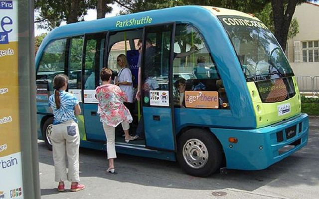 «Πράσινο φως» για λεωφορεία χωρίς οδηγό στην Ελλάδα