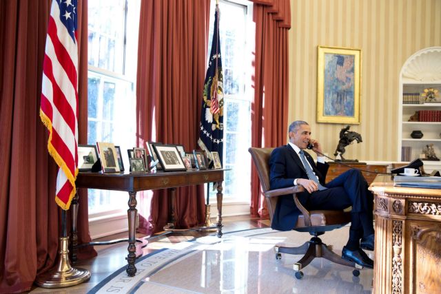 Τον κυβερνήτη της Μασαχουσέτης αποχαιρέτησε «στον αέρα» ο Ομπάμα