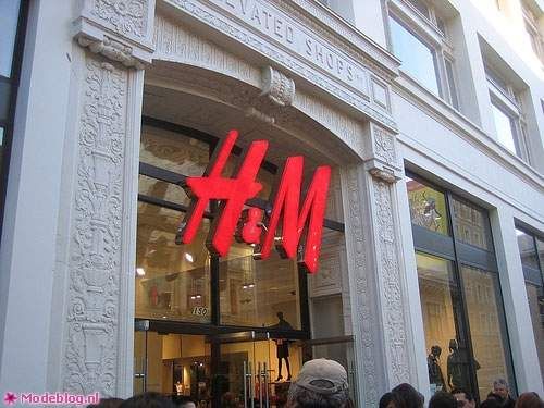 Αυξήθηκαν τα έσοδα για την H&M – ανοίγει 400 νέα καταστήματα