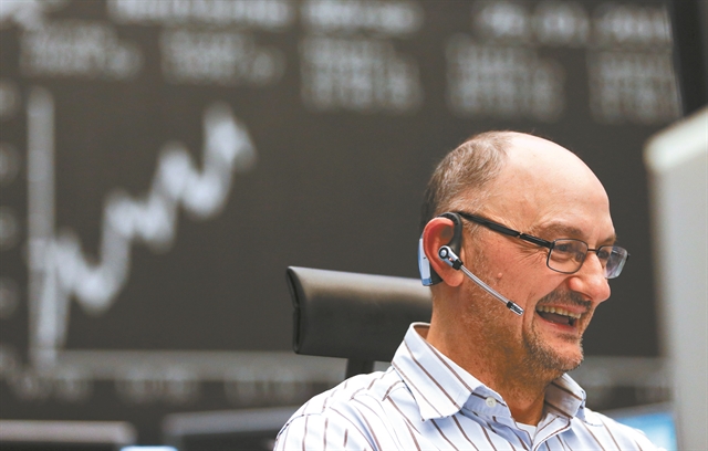 Ισχυρά κέρδη και «ωραιοποίηση» αποτιμήσεων στο Χρηματιστήριο Αθηνών