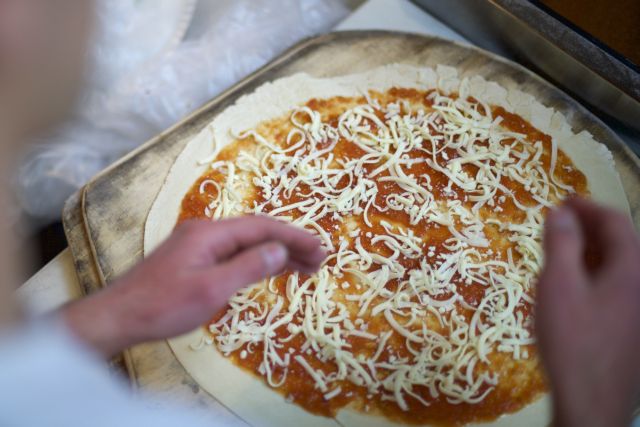 Φιλοδώρημα 2.000 δολαρίων για μία πίτσα στο Μίσιγκαν