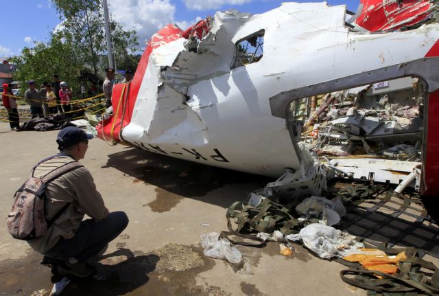Ο κυβερνήτης του μοιραίου αεροσκάφους της AirAsia «δεν ήταν στη θέση του»