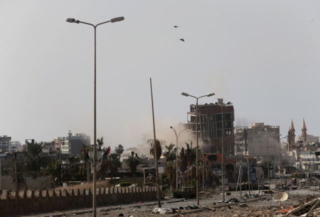 Εφοδος ενόπλων σε ξενοδοχείο στην Τρίπολη της Λιβύης – οκτώ νεκροί