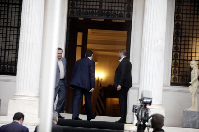 Το κόψε – ράψε στα υπουργικά κοστούμια στην κυβέρνηση του ΣΥΡΙΖΑ