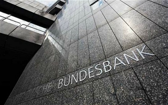 Βundesbank: Μοιραίες συνέπειες από διακοπή του Μνημονίου