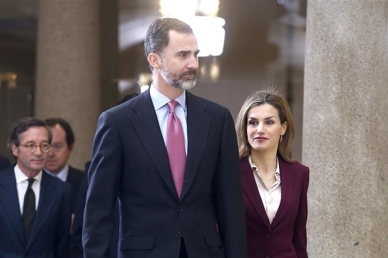 Mείωση μισθού έκανε στον εαυτό του ο βασιλιάς της Ισπανίας Φίλιππος Στ’