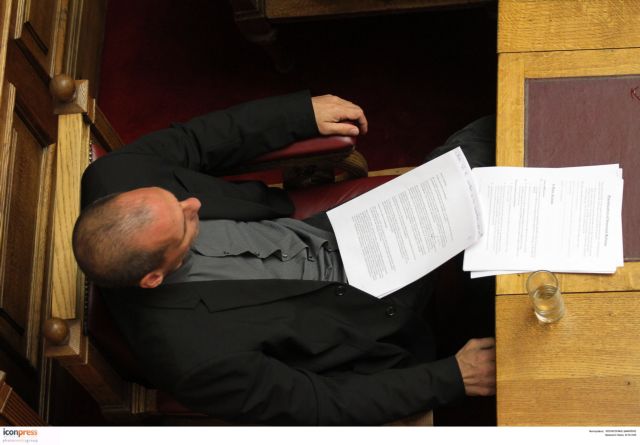 Βαρουφάκης στους New York Times: «Δεν είναι ώρα για παιχνίδια στην Ευρώπη»